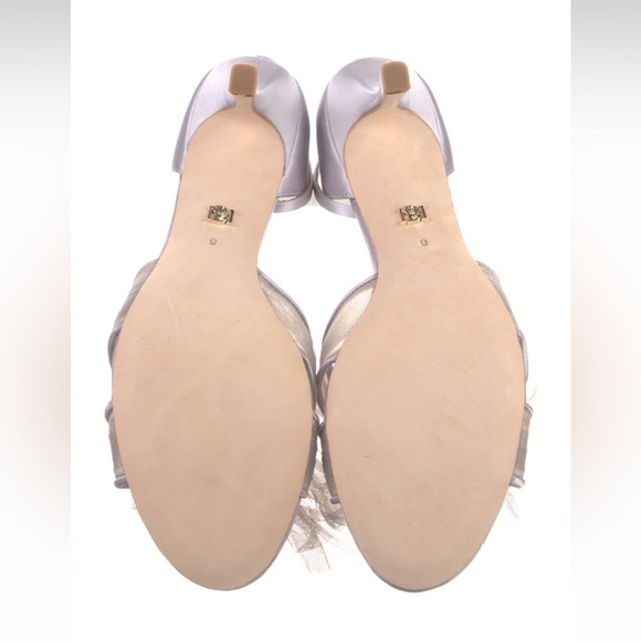 BNWT Badgley Mischka Grey Terris Ankle Strap Sandal - Picture 4 of 5